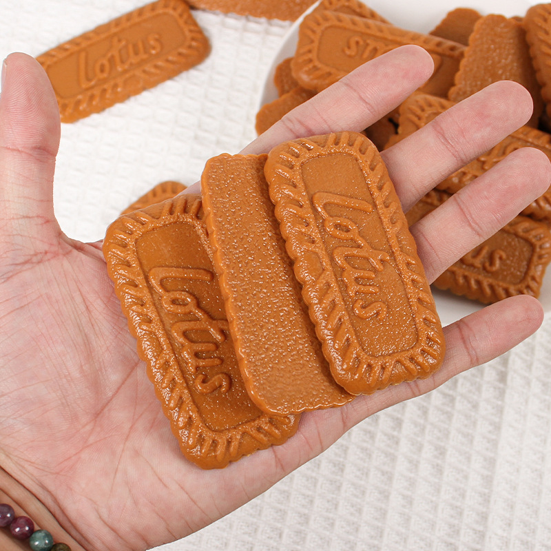 Simulation de biscuits, faux g - Wedding Cake Supply avis et prix