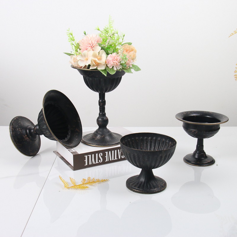 Vase sur pied en métal vintage - Centerpiece Vase Tall avis et prix